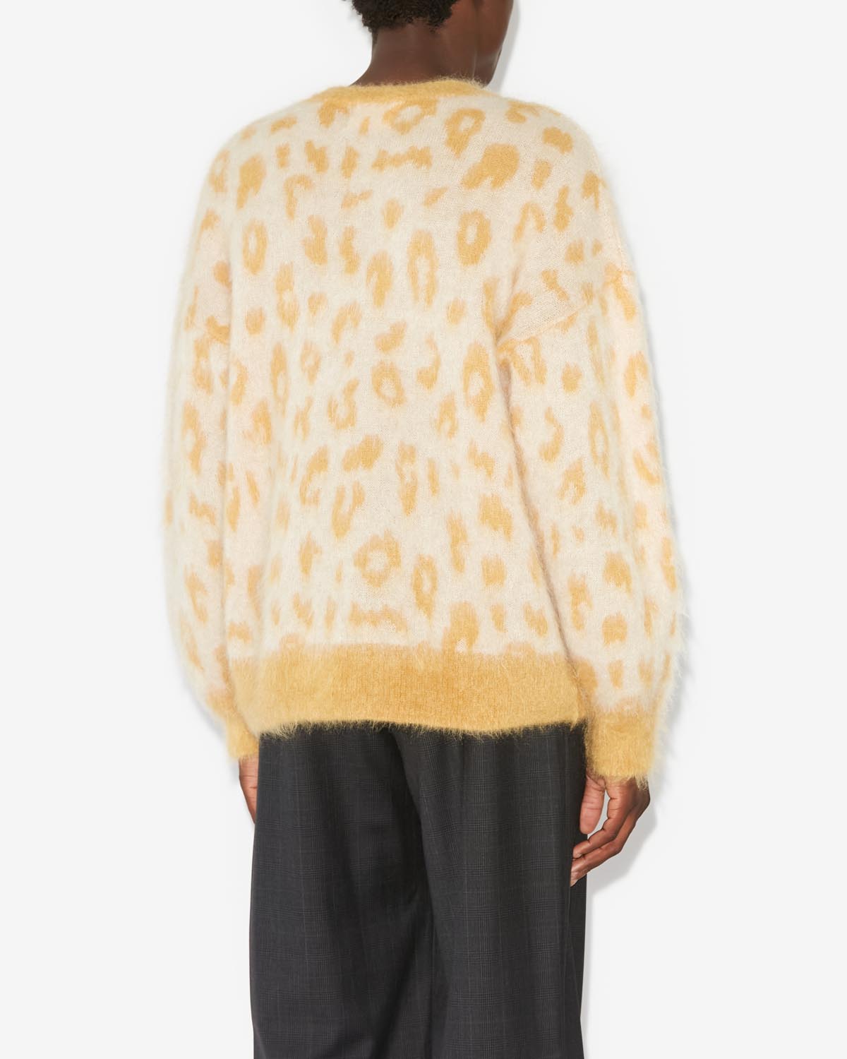 Tevy Sweater